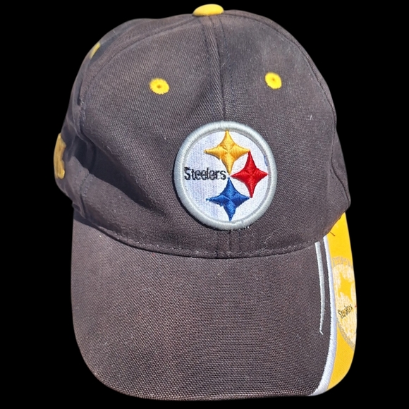 NFL Other - Pittsburgh Steelers baseball-style cap official NFL Charcoal  Velcro Closure
